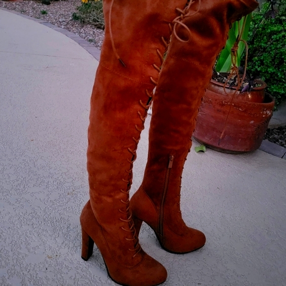 NWT Forever 21 Faux Suede Over the Knee Saddle Brown Lace up Boot.Size 6 1/2. - Picture 7 of 7